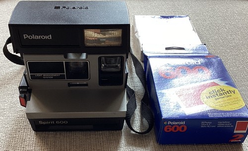 Vtg collectable polaroid - vtg.,